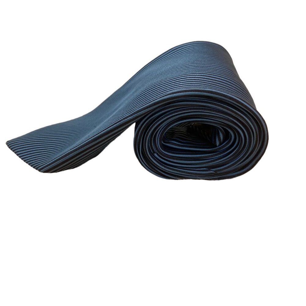 Nob Hill Collection Striped Silk Tie Made In USA Hand Fashioned Italy Blue Black